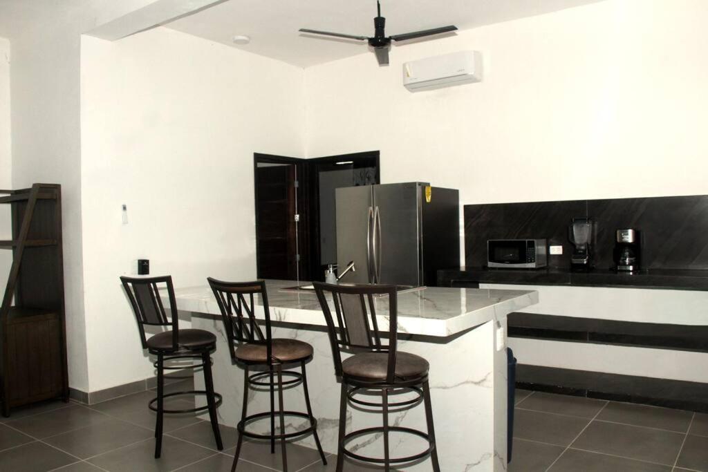 Casa Honey 4 Bedroom Oasis With Pool! Bacalar Bagian luar foto