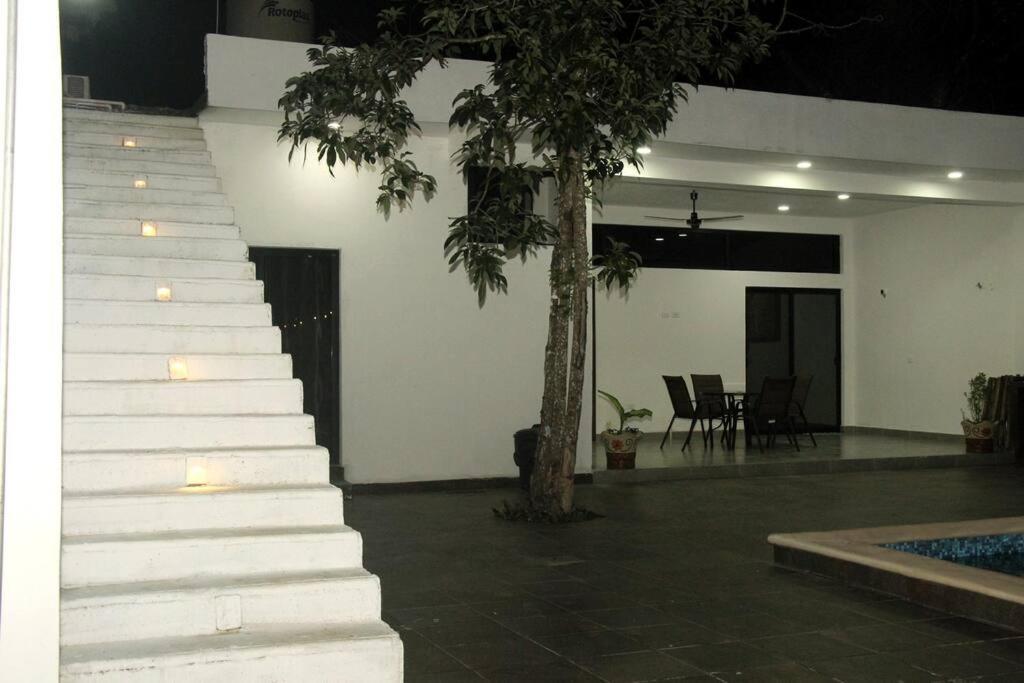 Casa Honey 4 Bedroom Oasis With Pool! Bacalar Bagian luar foto